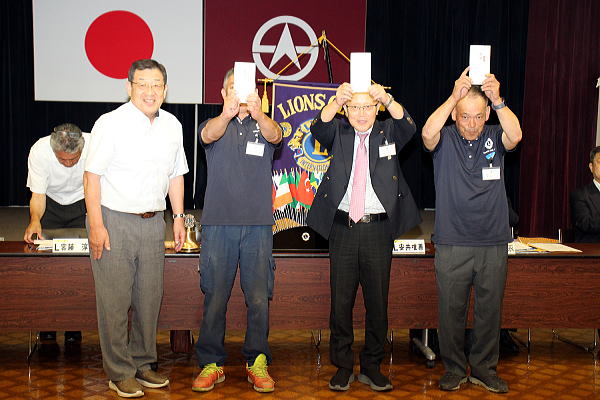 前年度会長
